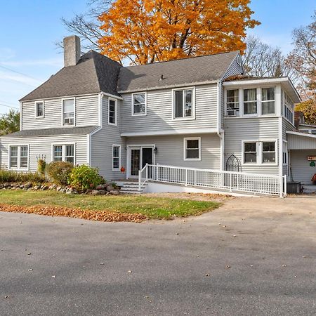 Charlevoix House - The Northside Bed and Breakfast Exteriör bild